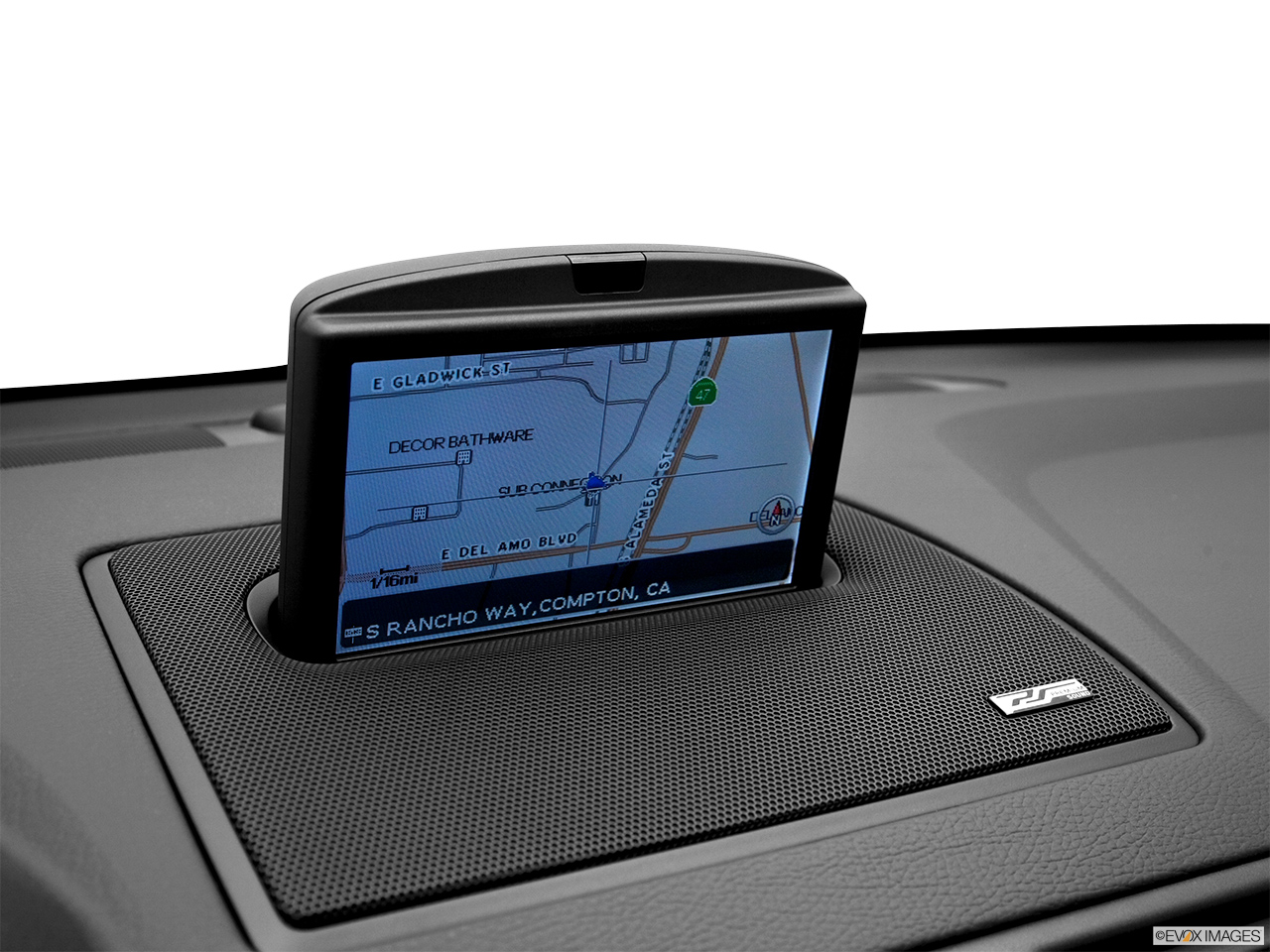 2012 Volvo XC90 R-Design Driver position view of navigation system. 