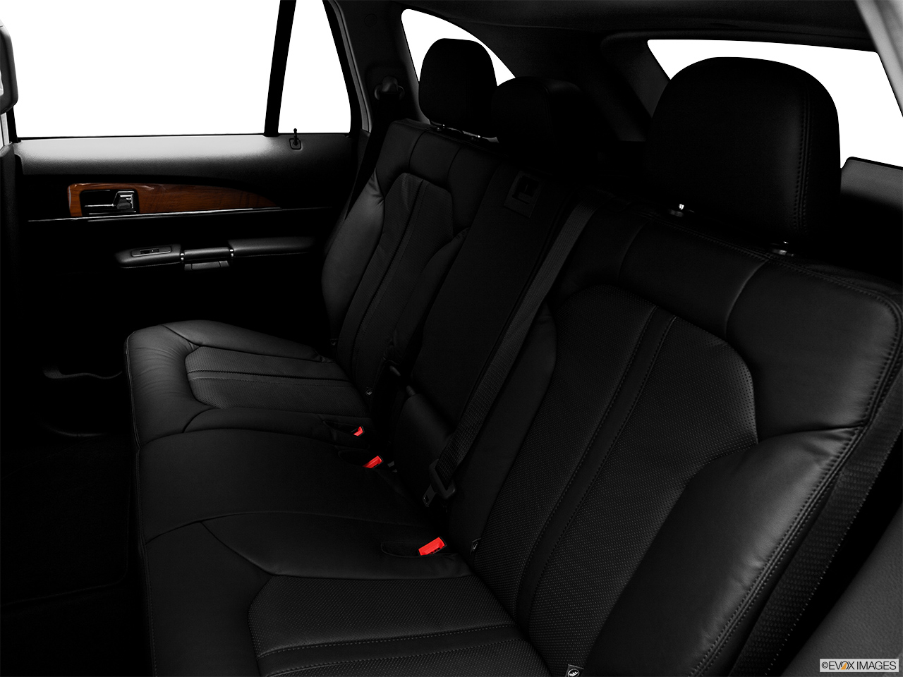 2012 Lincoln MKX FWD Rear seats from Drivers Side. 