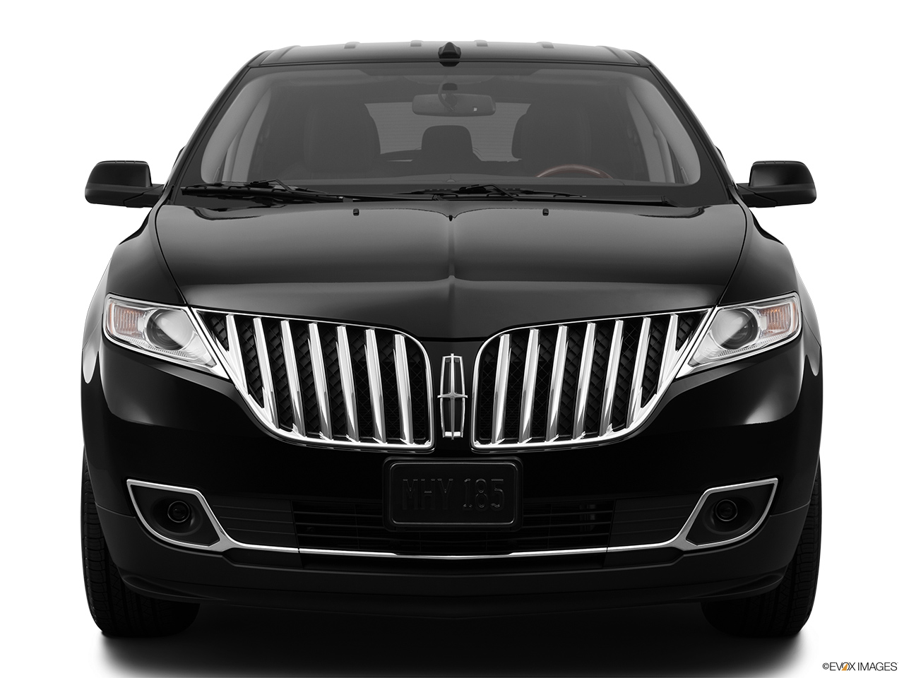 2012 Lincoln MKX FWD Low/wide front. 