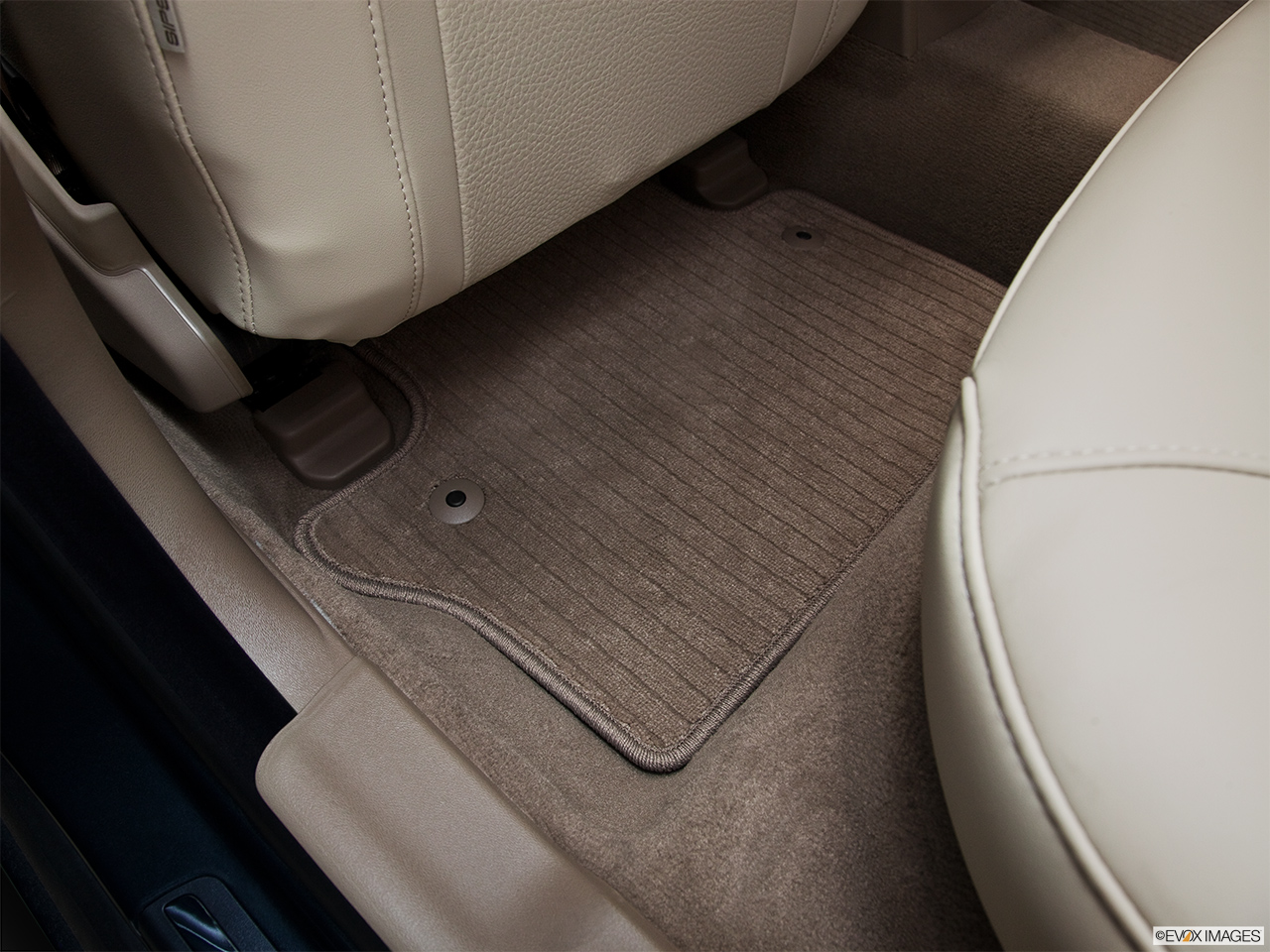 2012 Volvo S80 3.2 Rear driver's side floor mat. Mid-seat level from outside looking in. 