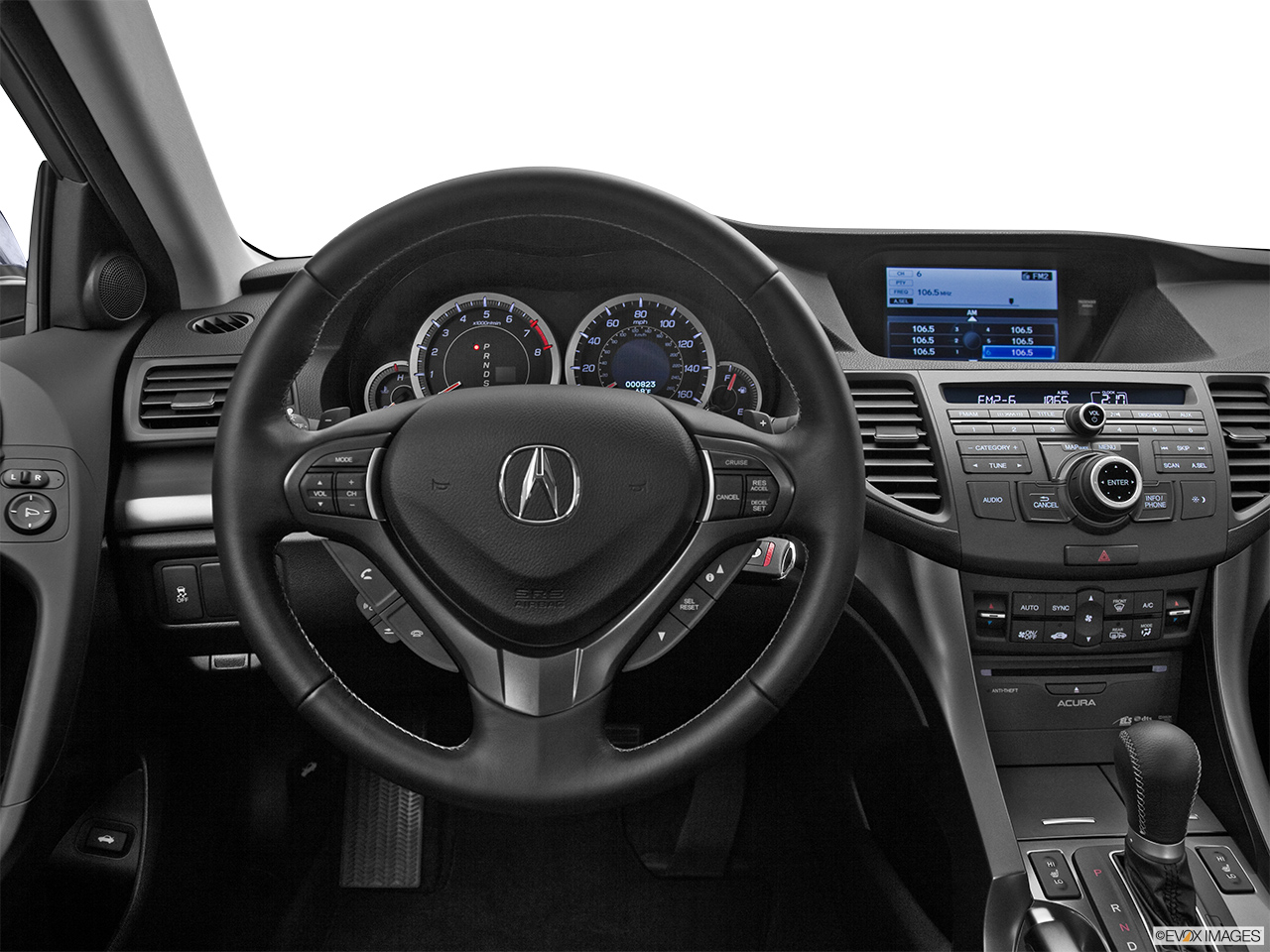 2012 Acura TSX V6 Steering wheel/Center Console. 