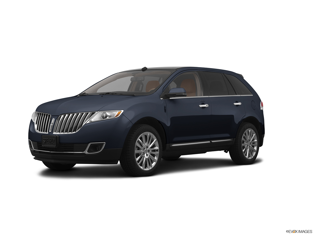 2022 Lincoln MKX  Front Quarter