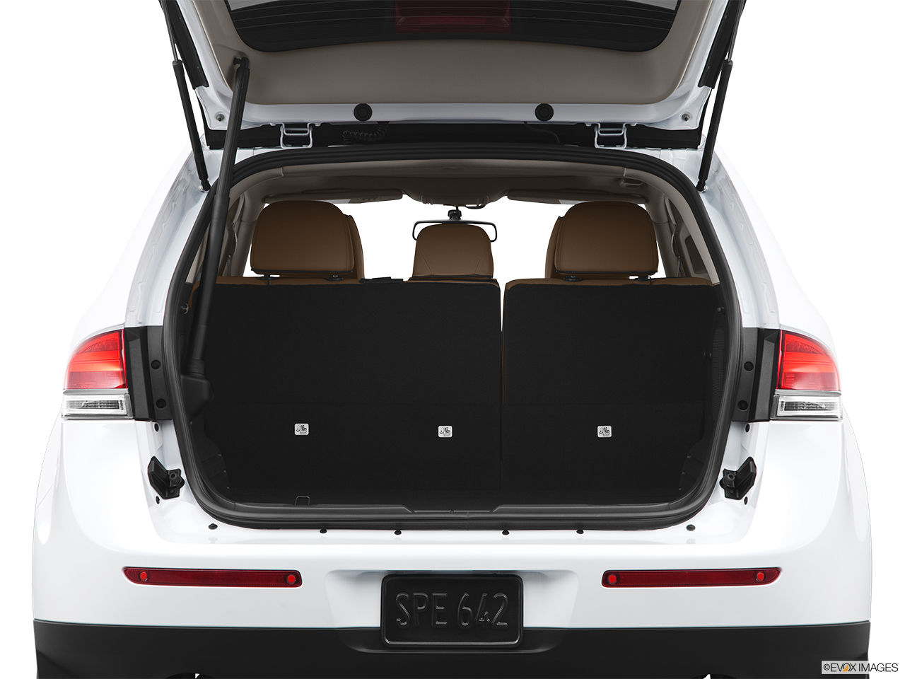 2013 Lincoln MKX FWD Trunk open. 
