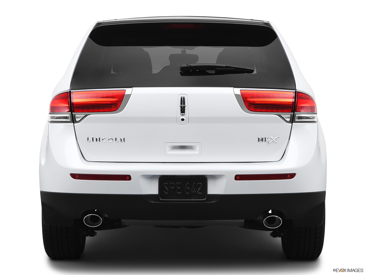 2013 Lincoln MKX FWD Low/wide rear. 