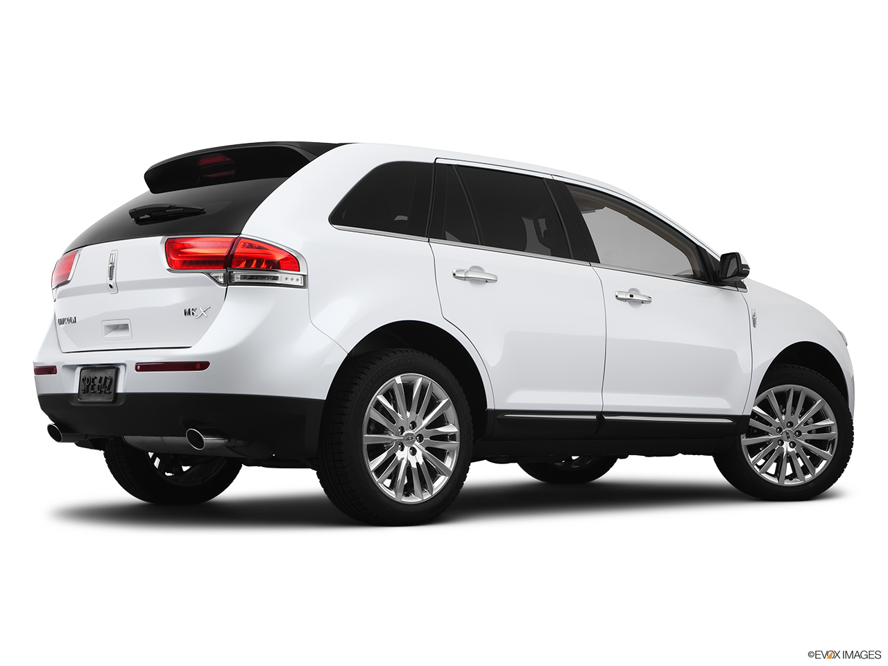 2013 Lincoln MKX FWD Low/wide rear 5/8. 