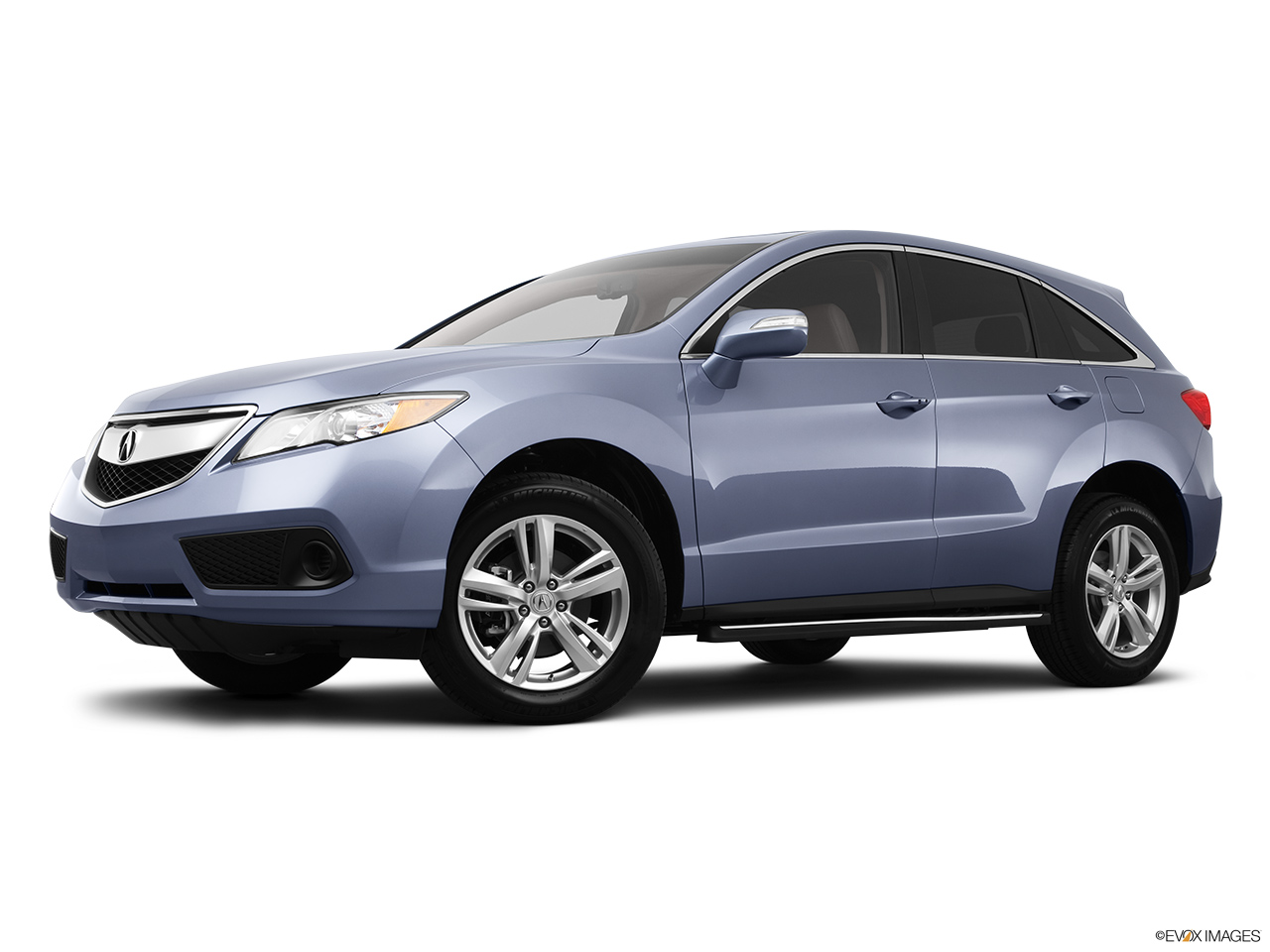 2013 Acura RDX Base Low/wide front 5/8. 