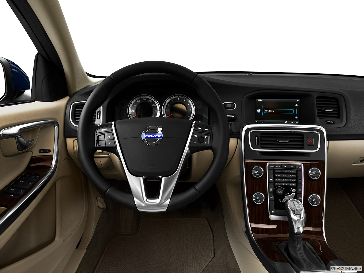 2013 Volvo S60 T5 FWD Premier Steering wheel/Center Console. 