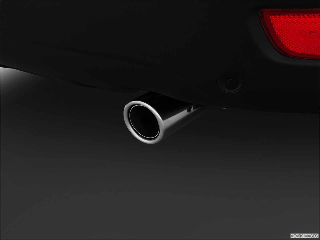 2013 Volvo XC60 3.2 FWD Premier Plus Chrome tip exhaust pipe. 