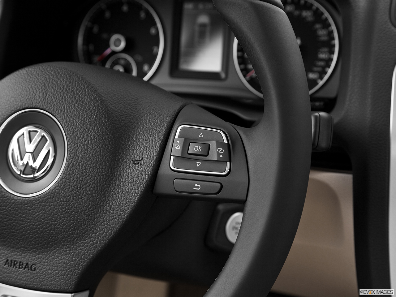 2013 Volkswagen Eos Lux Steering Wheel Controls (Right Side) 