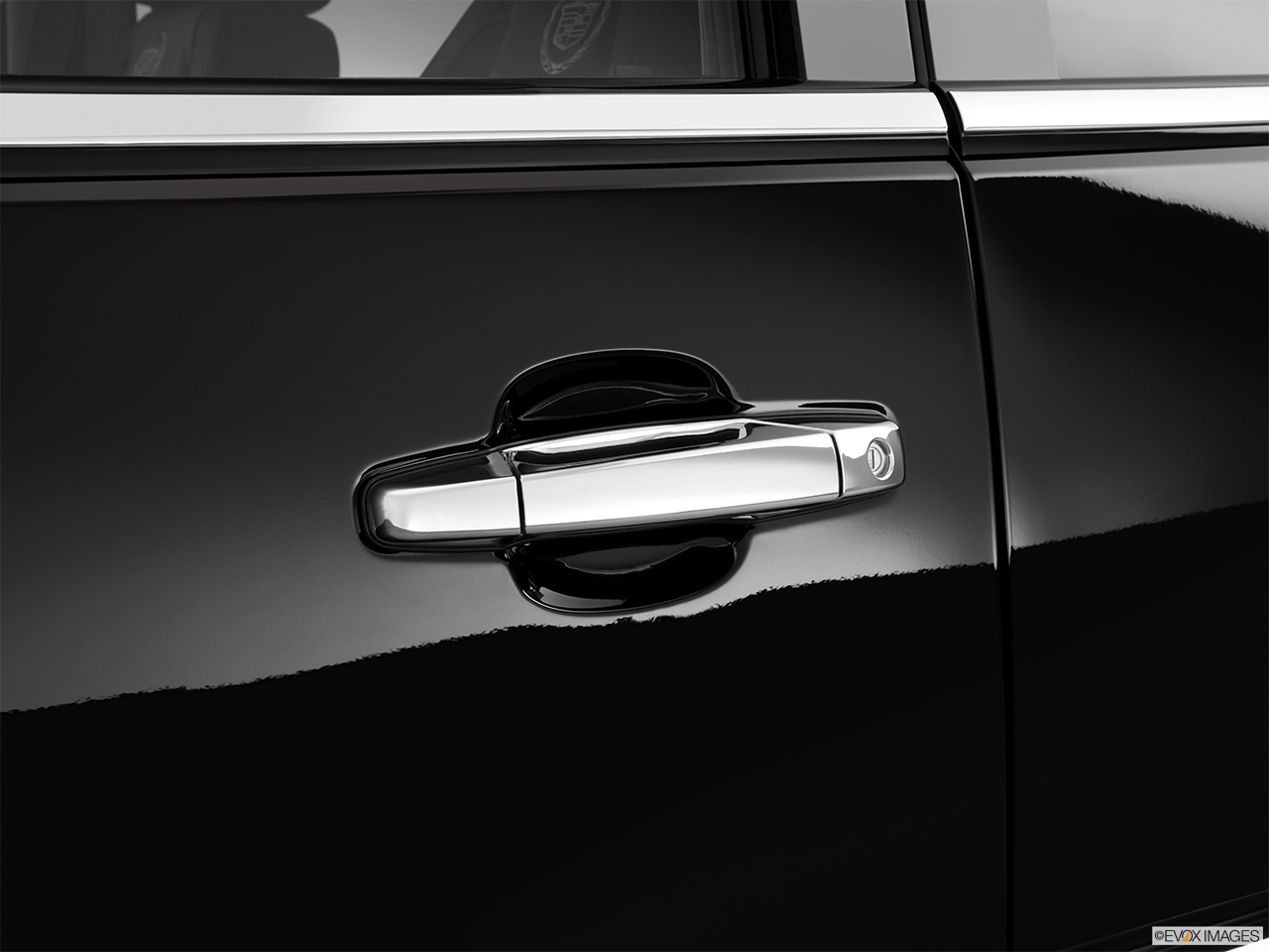2013 Cadillac Escalade Hybrid Platinum Drivers Side Door handle. 