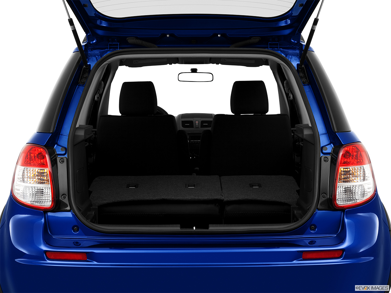2013 Suzuki SX4 AWD Crossover Premium AT AWD Hatchback & SUV rear angle. 