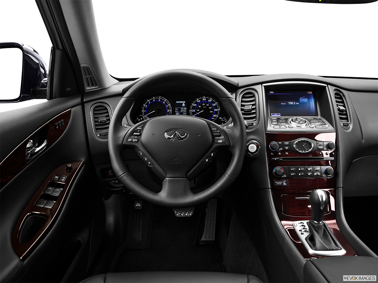 2013 Infiniti EX EX37 Journey AWD Steering wheel/Center Console. 