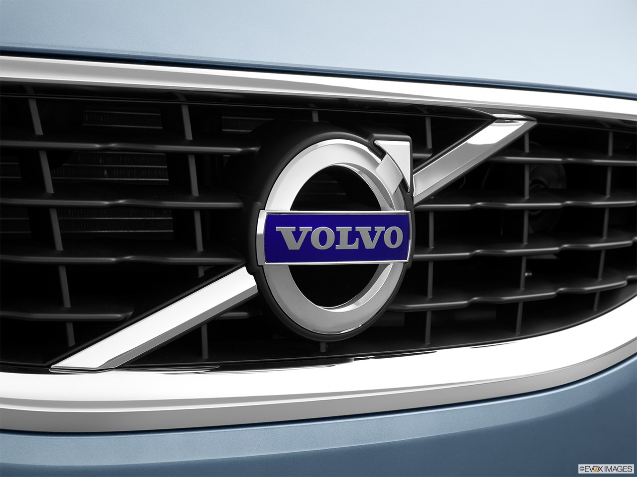 2013 Volvo C70 T5 Platinum Rear manufacture badge/emblem 