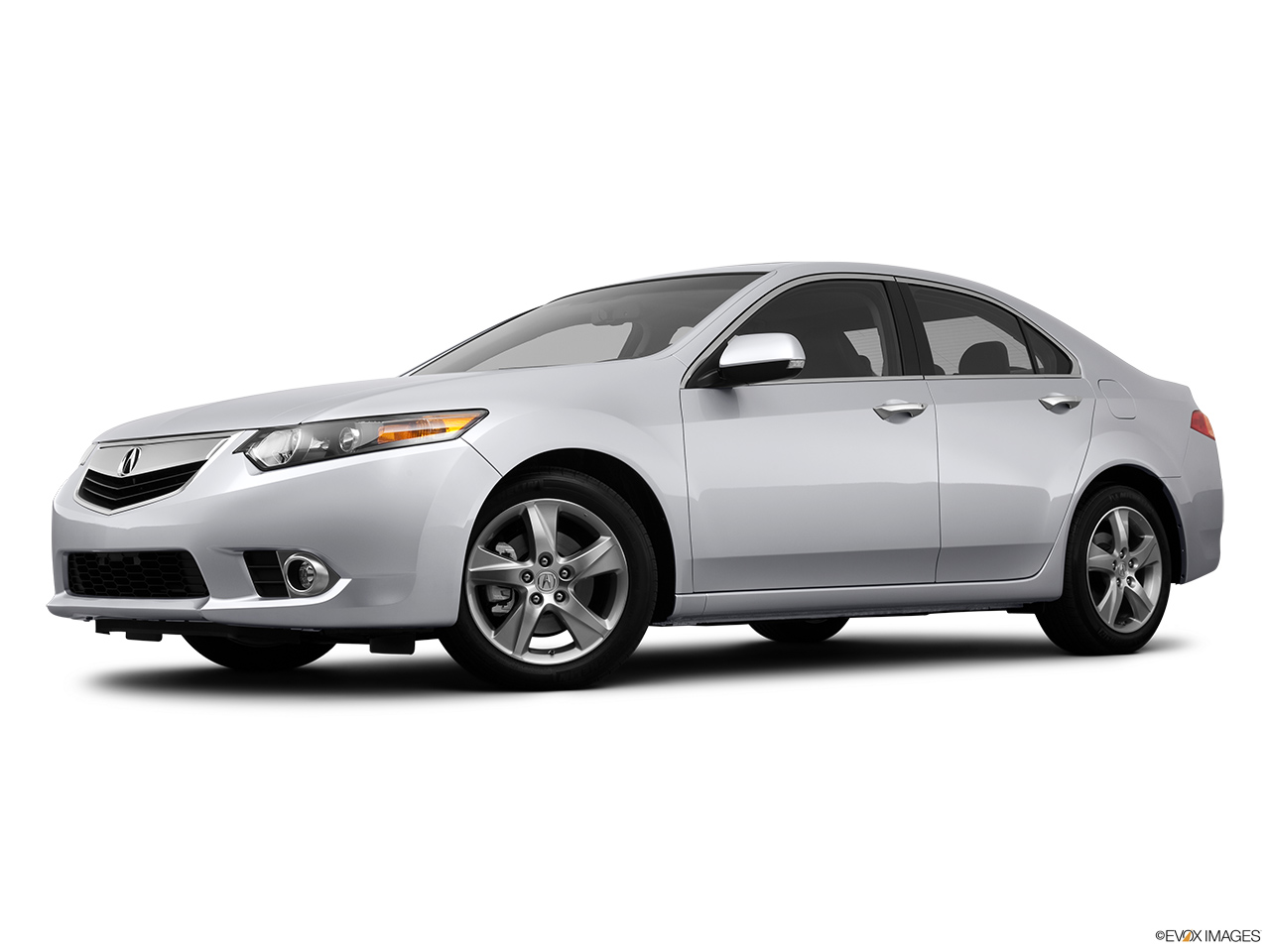 2013 Acura TSX 5-speed Automatic Low/wide front 5/8. 