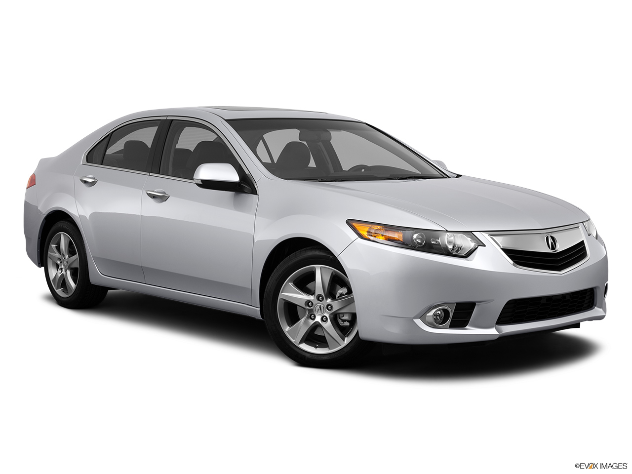 2013 Acura TSX 5-speed Automatic Front passenger 3/4 w/ wheels turned. 