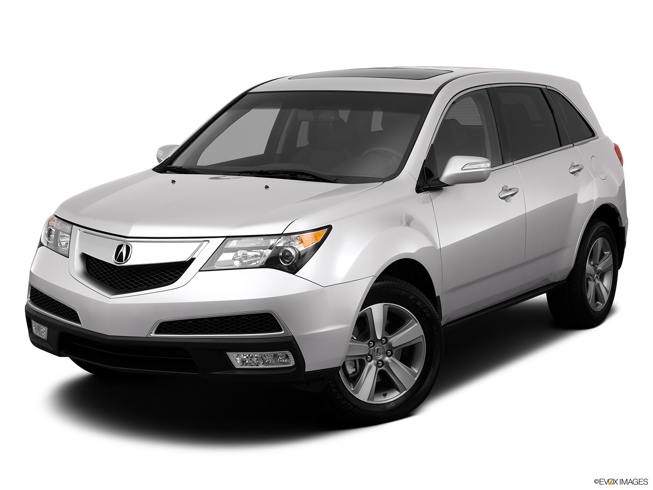 2013 Acura MDX Base Front angle view. 