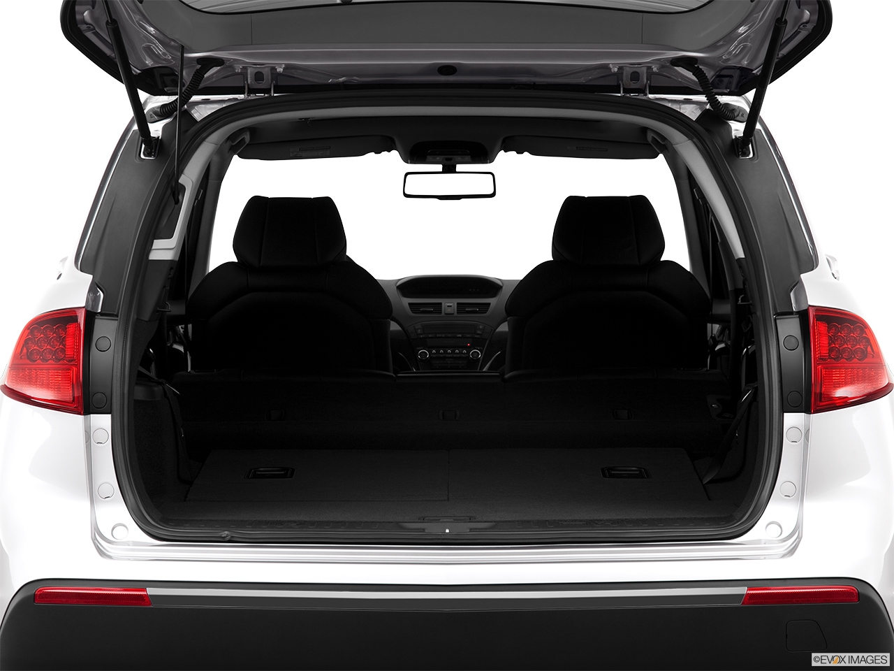 2013 Acura MDX Base Hatchback & SUV rear angle. 