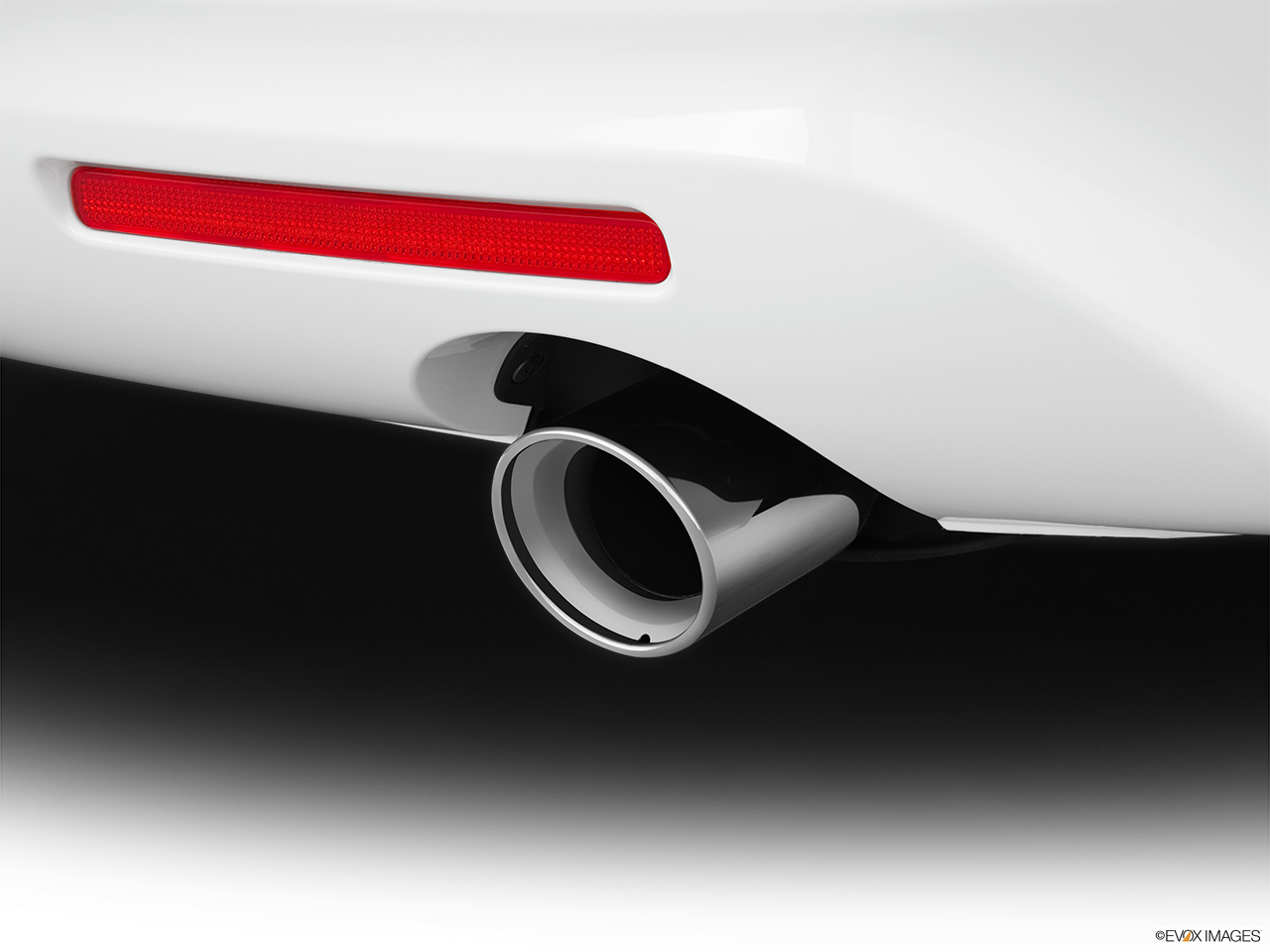 2013 Acura TSX Special Edition 5-Speed Automatic Chrome tip exhaust pipe. 
