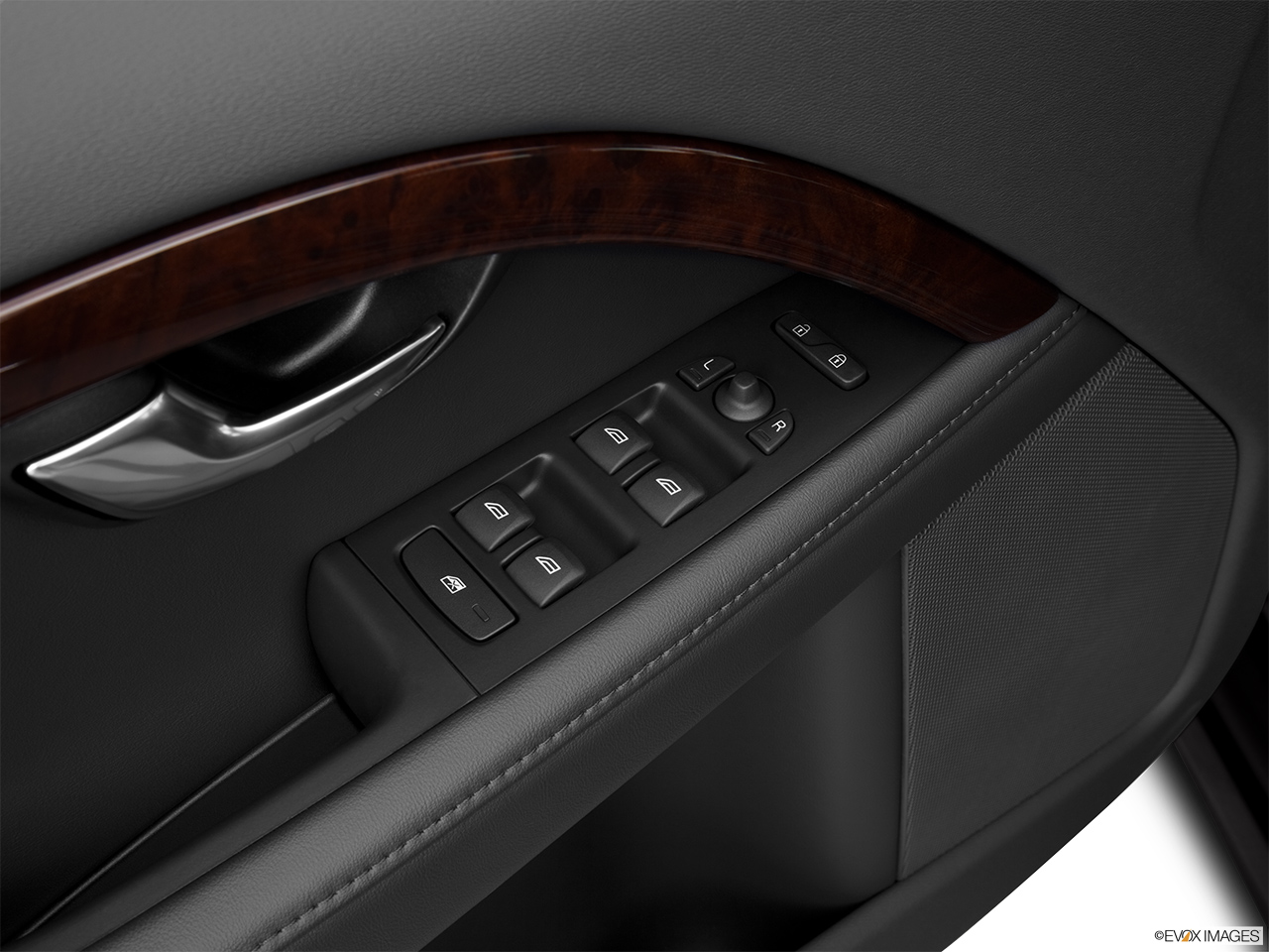 2013 Volvo S80 3.2 Platinum Driver's side inside window controls. 