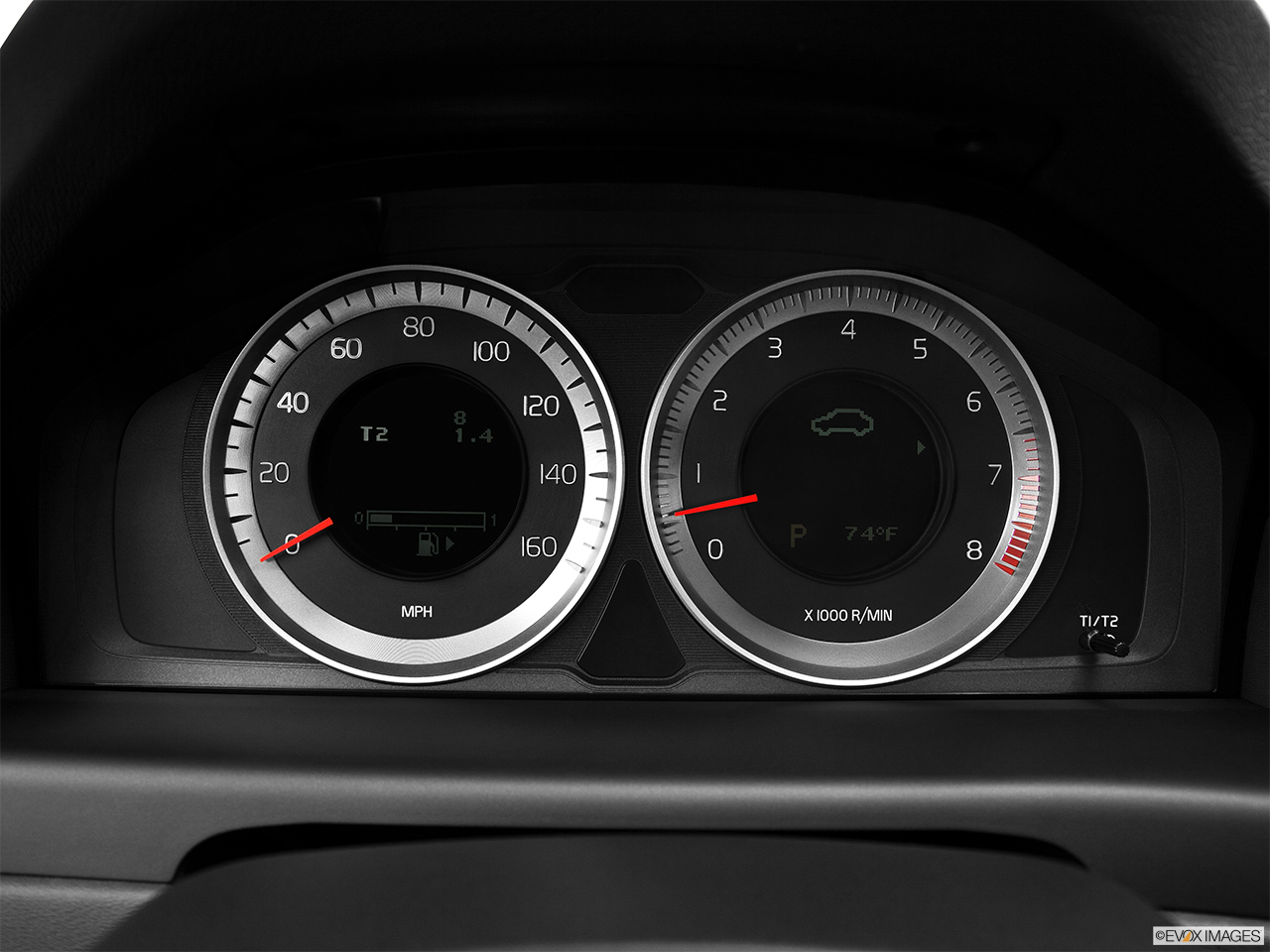 2013 Volvo S80 3.2 Platinum Speedometer/tachometer. 