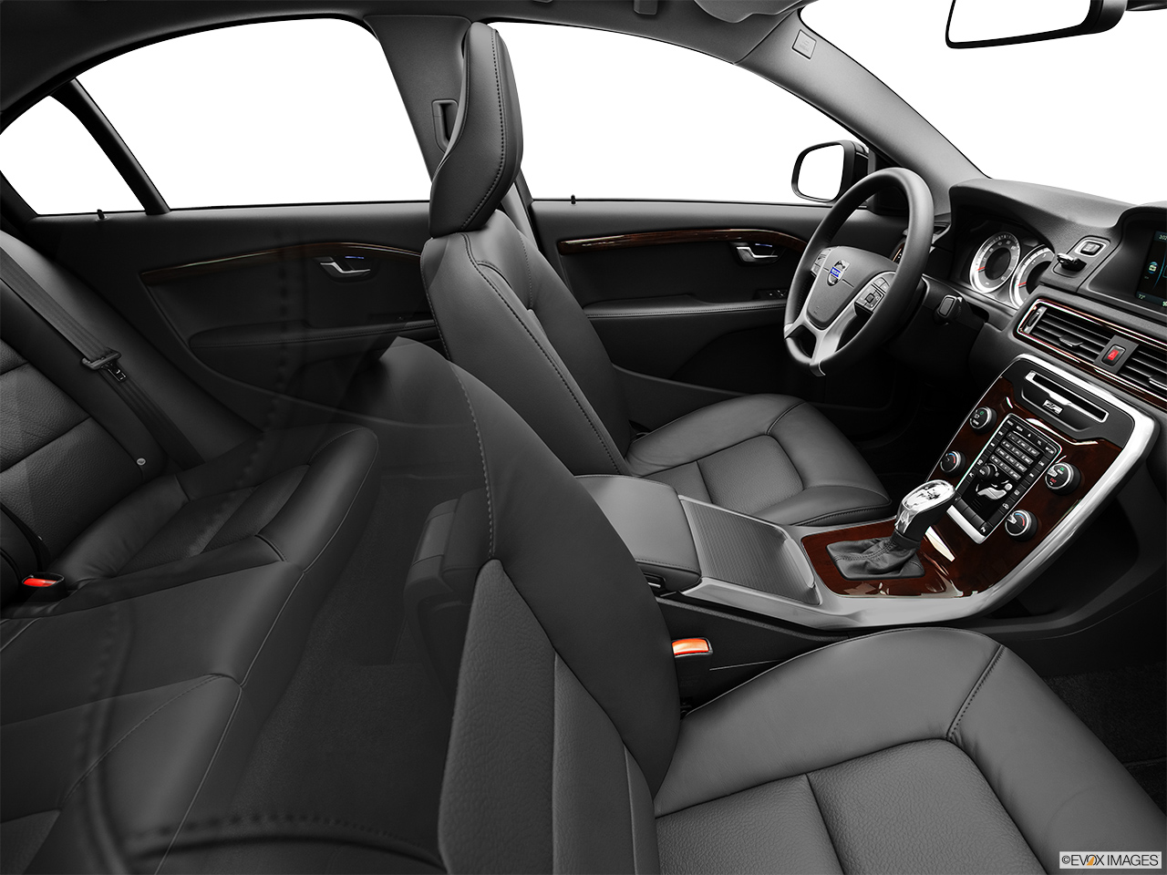 2013 Volvo S80 3.2 Platinum Fake Buck Shot - Interior from Passenger B pillar. 