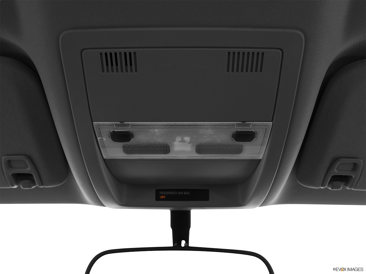 2013 GMC Sierra 1500 Hybrid 3HA Courtesy lamps/ceiling controls. 
