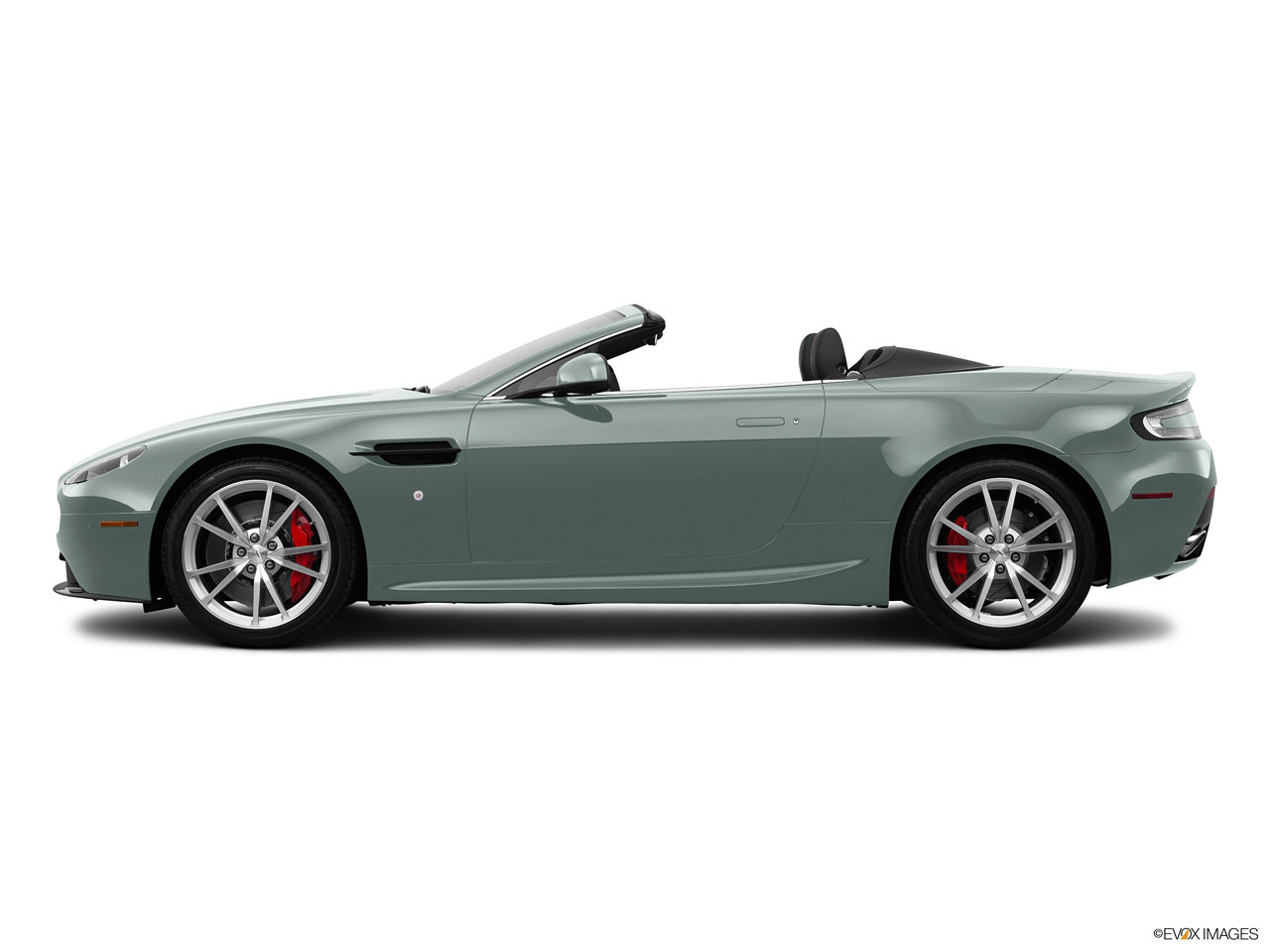 2024 Aston Martin V8 Vantage   Side