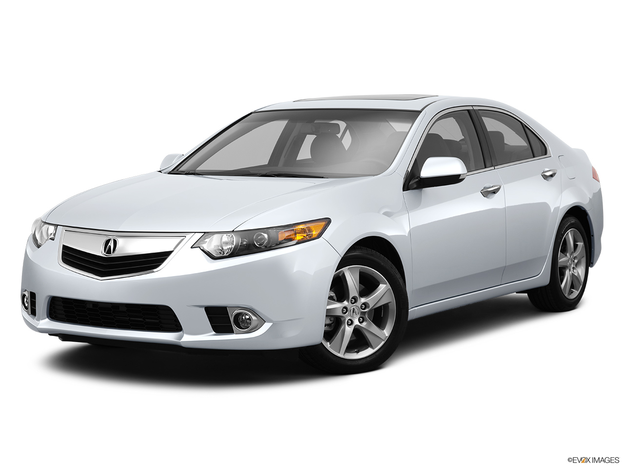 2013 Acura TSX 5-Speed Automatic Front angle medium view. 