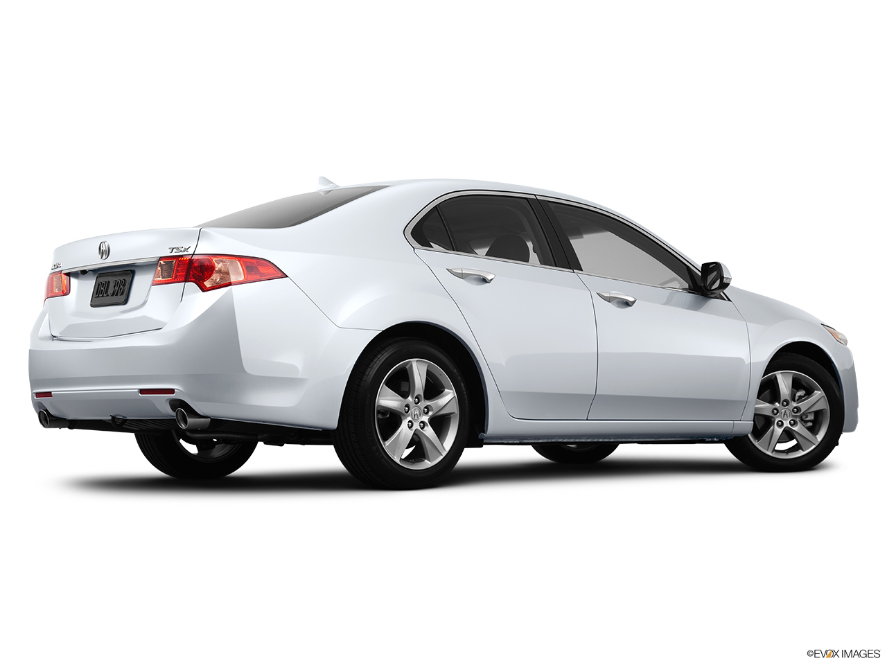 2013 Acura TSX 5-Speed Automatic Low/wide rear 5/8. 