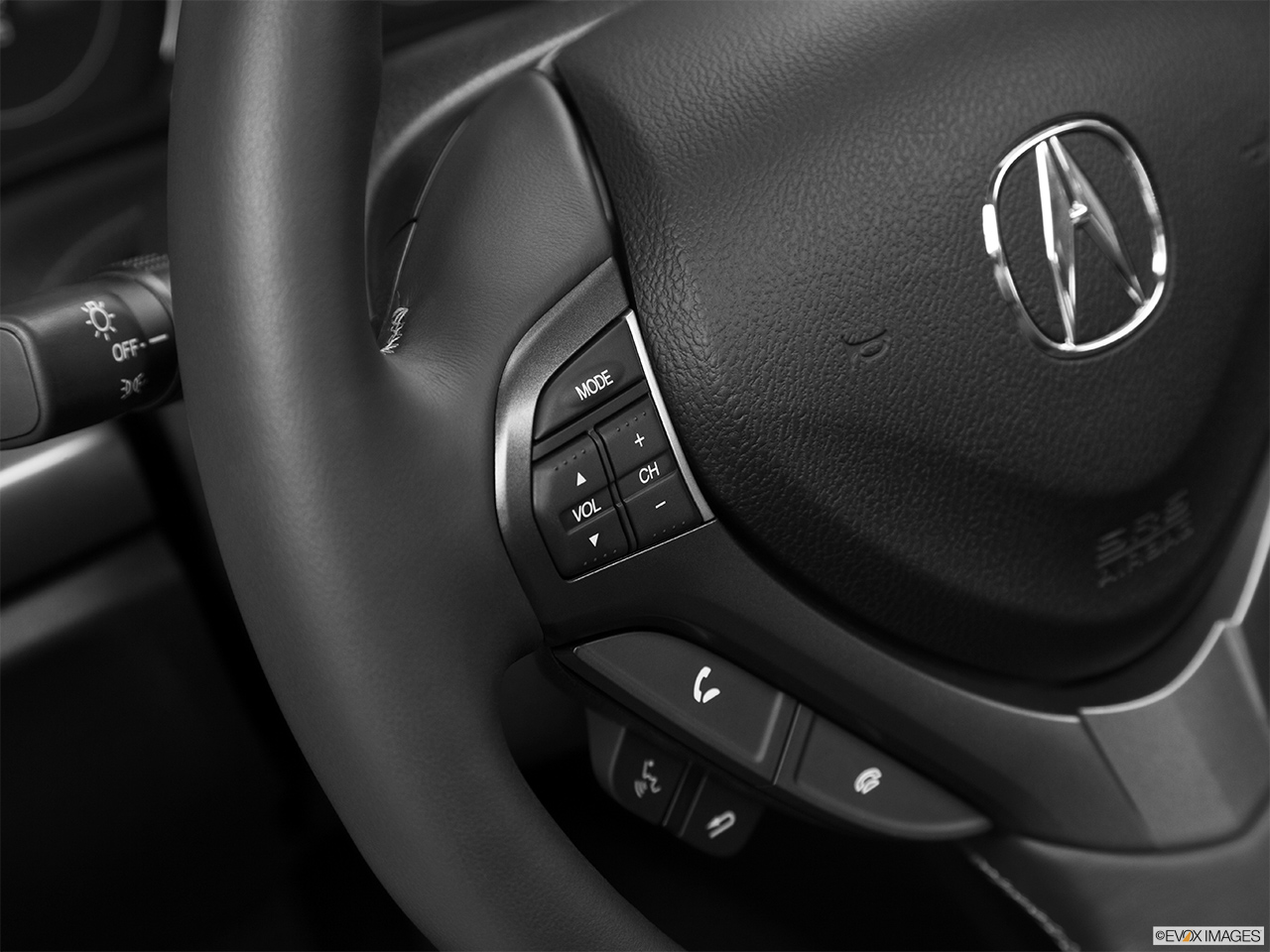 2013 Acura TSX 5-Speed Automatic Steering Wheel Controls (Left Side) 
