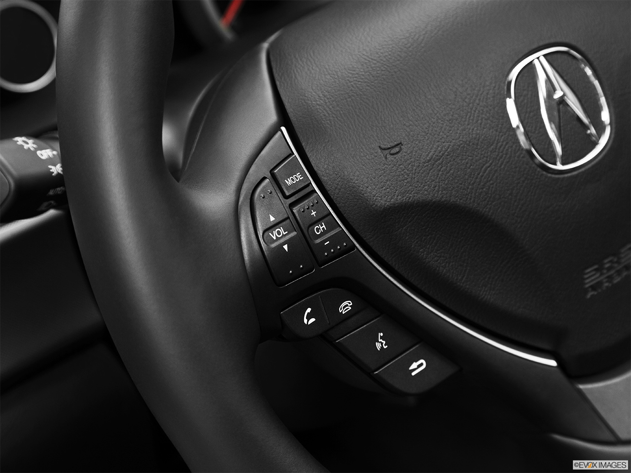 2013 Acura TL SH-AWD Steering Wheel Controls (Left Side) 