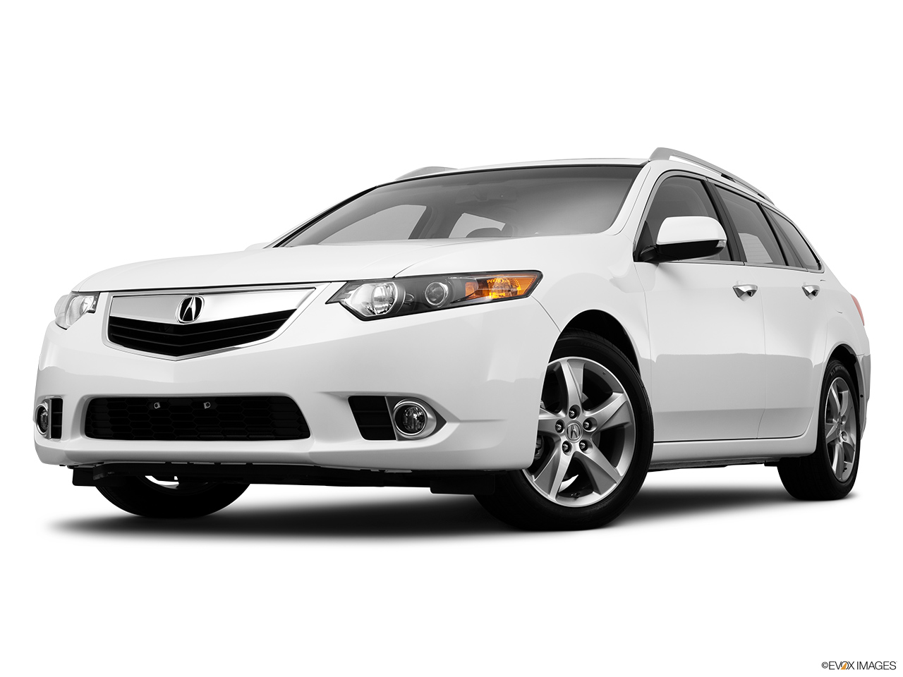 2013 Acura TSX Sport Wagon Base Front angle view, low wide perspective. 