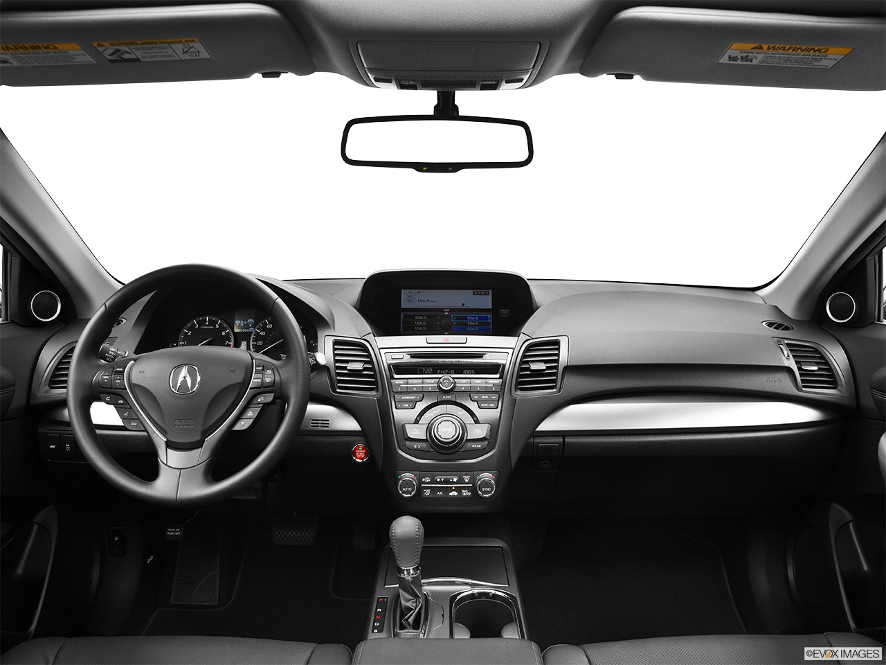 2014 Acura RDX Base Centered wide dash shot 