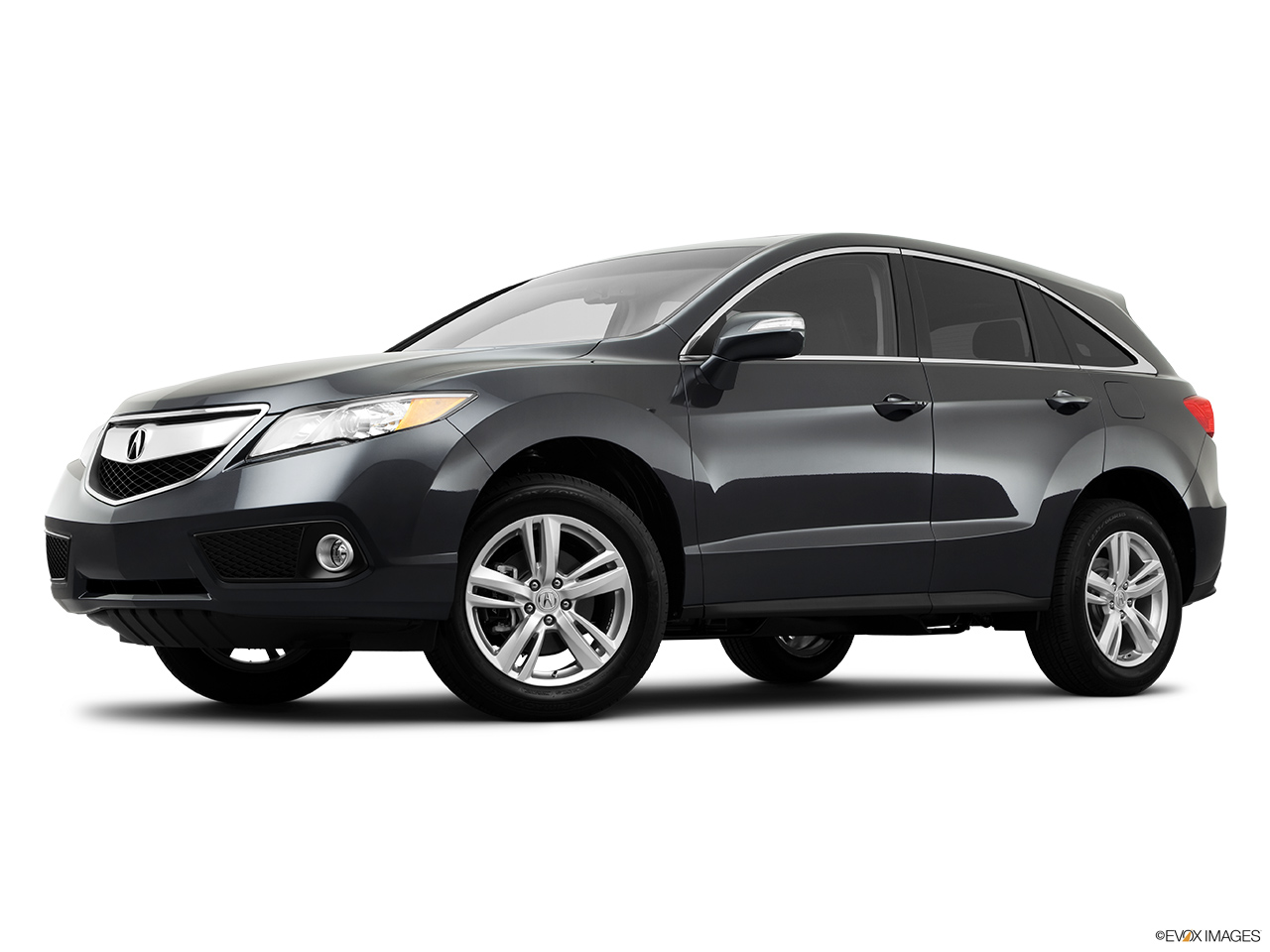 2014 Acura RDX Base Low/wide front 5/8. 