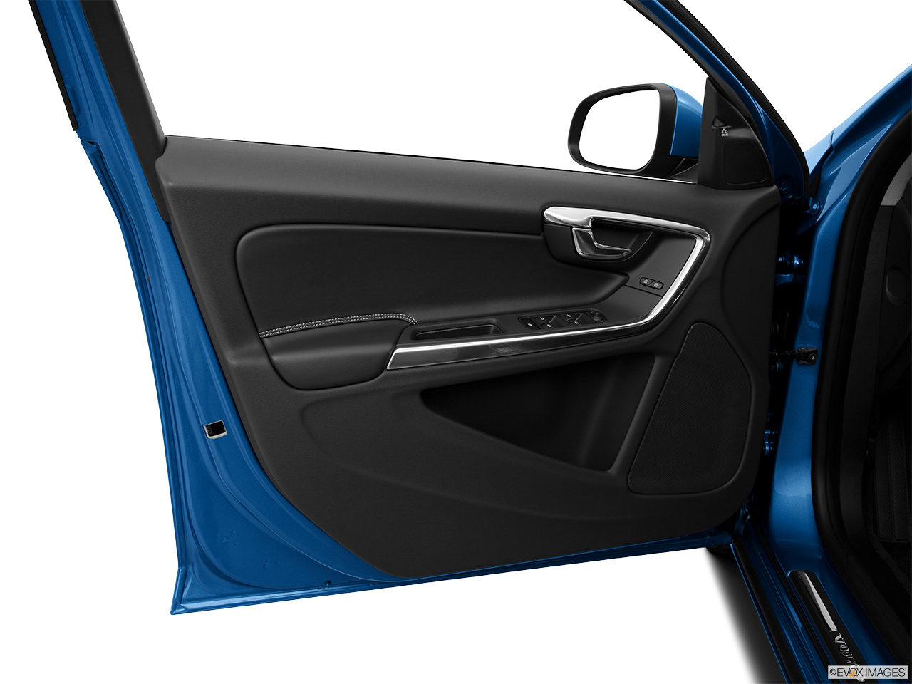 2014 Volvo S60 T5 FWD Premier Plus Inside of driver's side open door, window open. 
