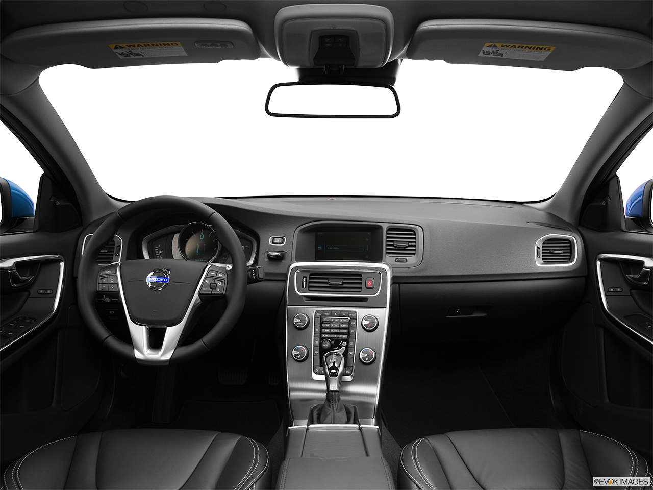 2014 Volvo S60 T5 FWD Premier Plus Centered wide dash shot 