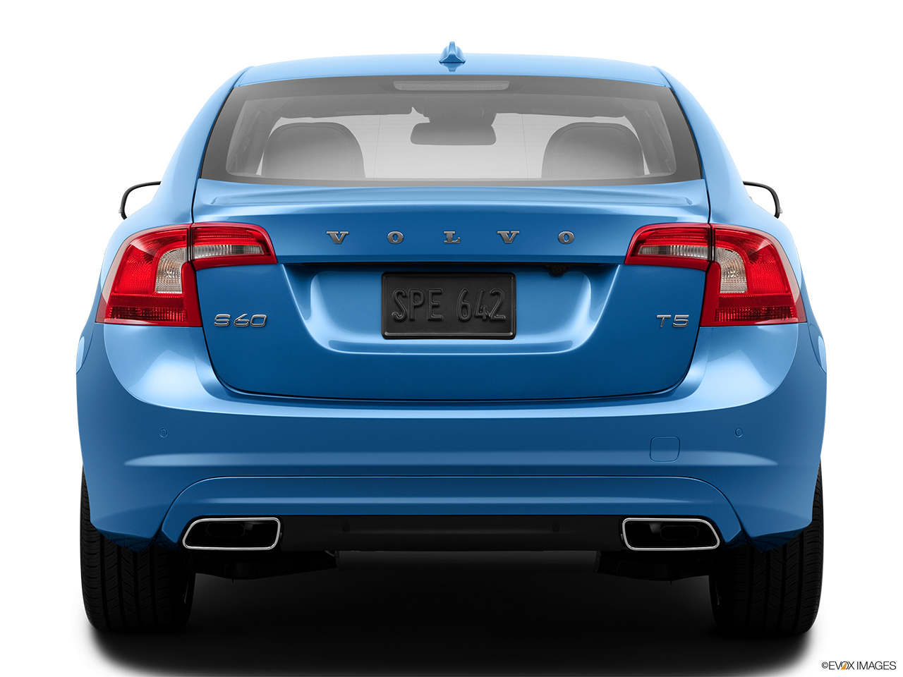 2014 Volvo S60 T5 FWD Premier Plus Low/wide rear. 