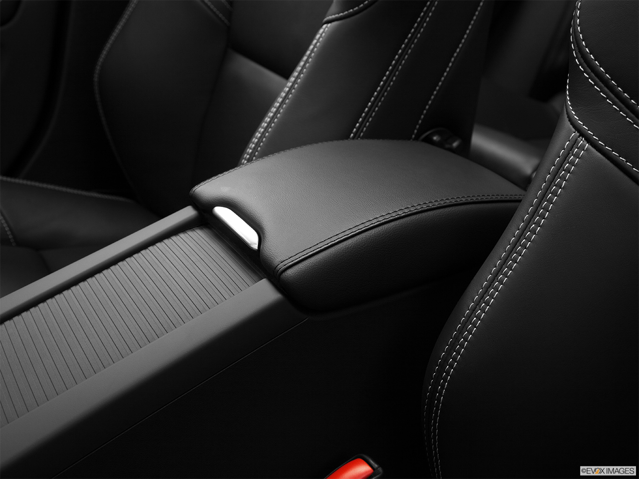 2014 Volvo S60 T5 FWD Premier Plus Front center console with closed lid, from driver's side looking down 