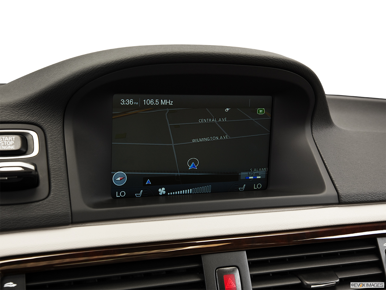2014 Volvo S80 T6 AWD Platinum Driver position view of navigation system. 
