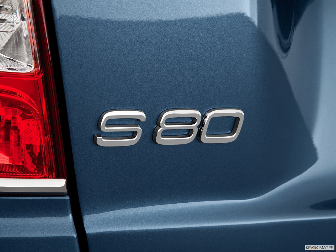 2014 Volvo S80 T6 AWD Platinum Rear model badge/emblem 