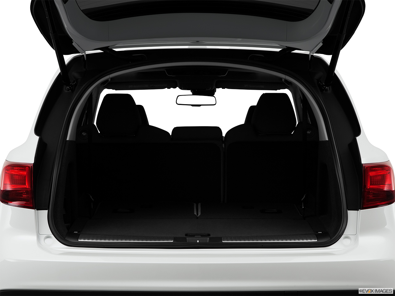 2014 Acura MDX SH-AWD Trunk open. 