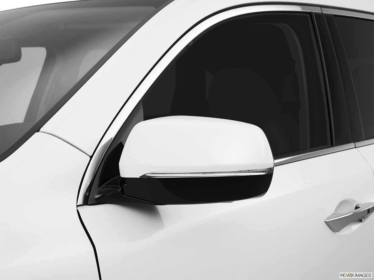 2014 Acura MDX SH-AWD Driver's side mirror, 3_4 rear 