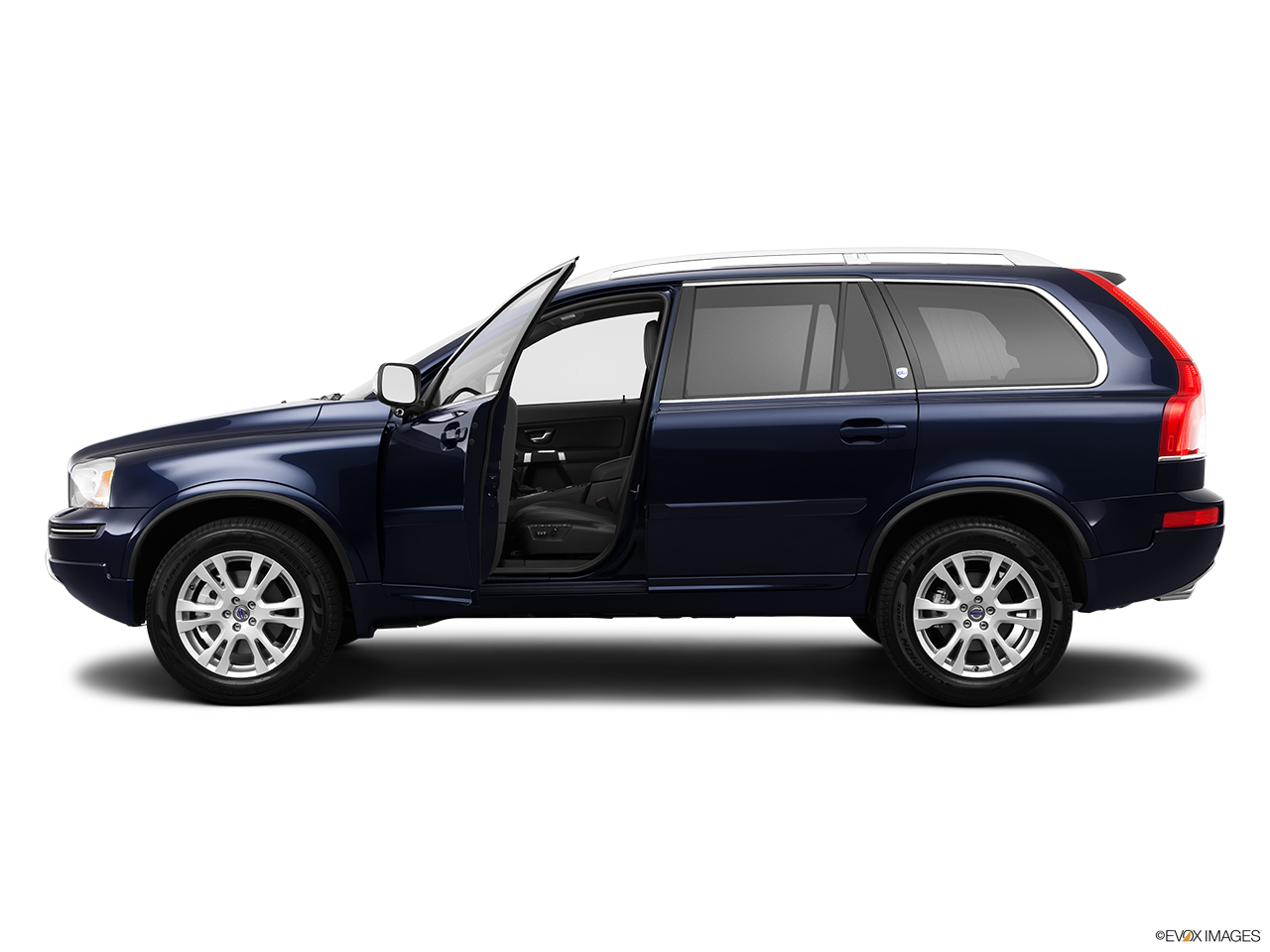 2014 Volvo XC90 3.2 FWD Premier Plus Driver's side profile with drivers side door open. 