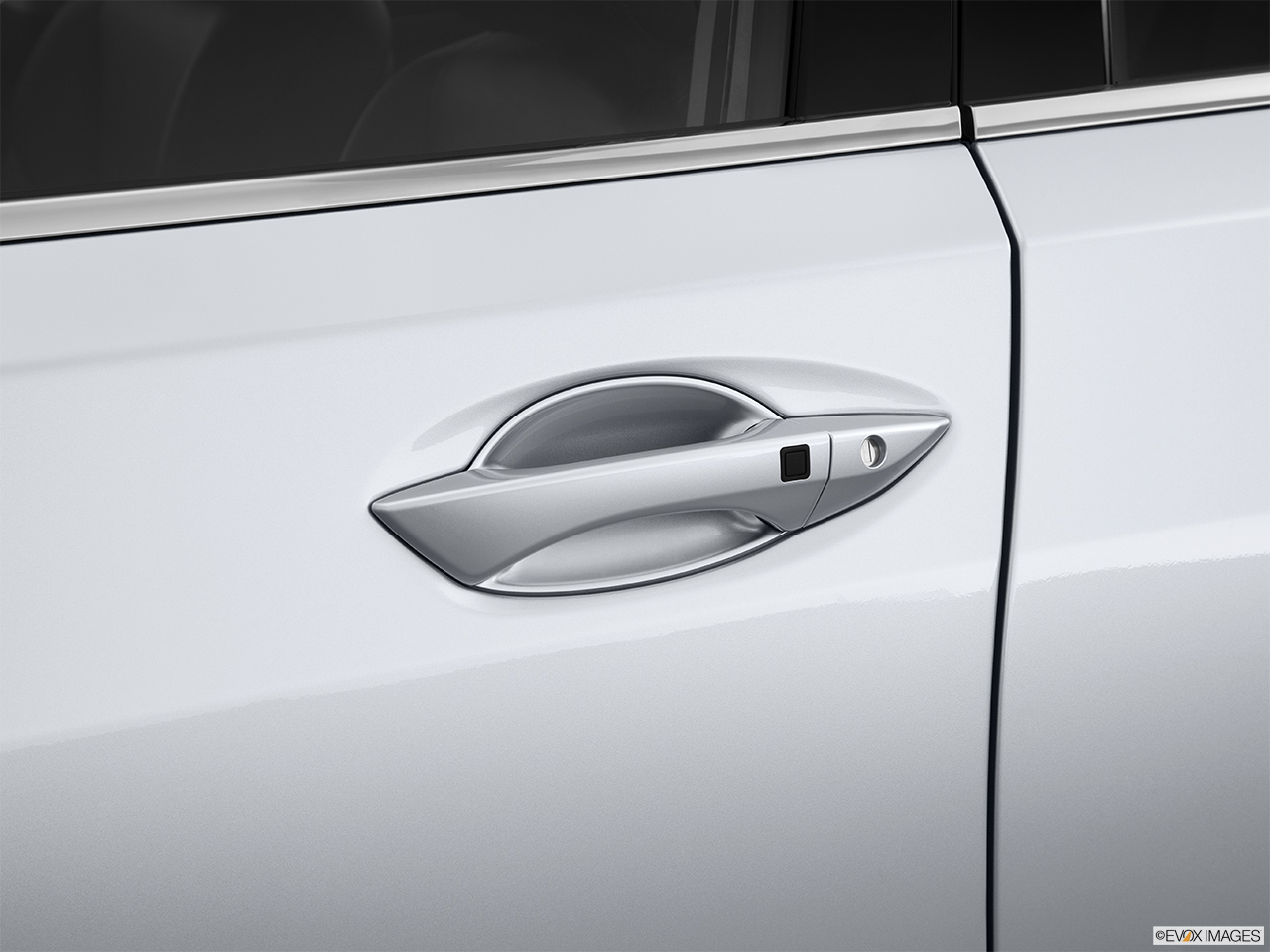 2014 Acura RLX Base Drivers Side Door handle. 