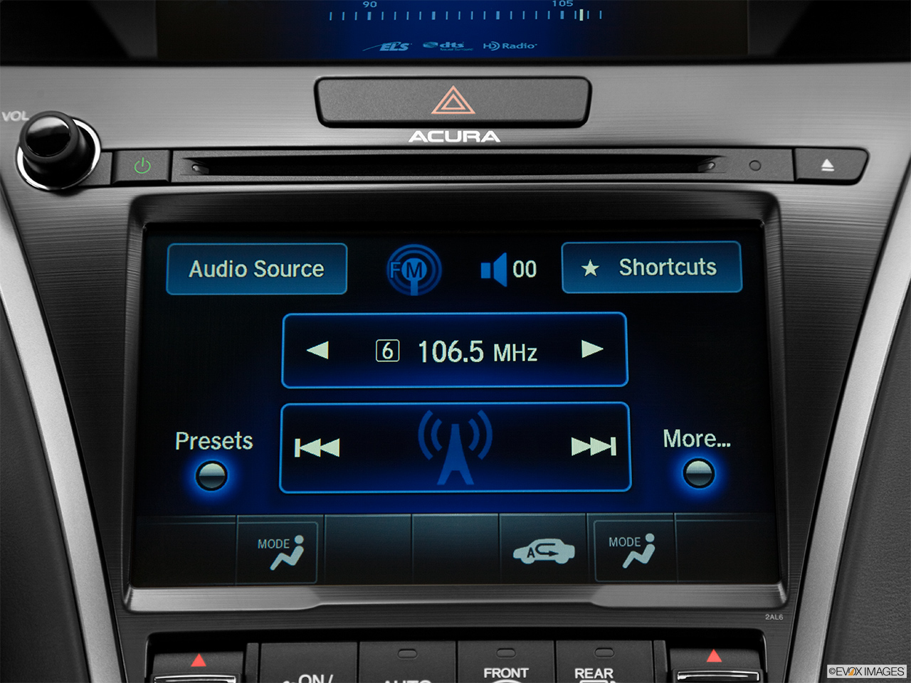 2014 Acura RLX Base Interior Bonus Shots (no set spec) 