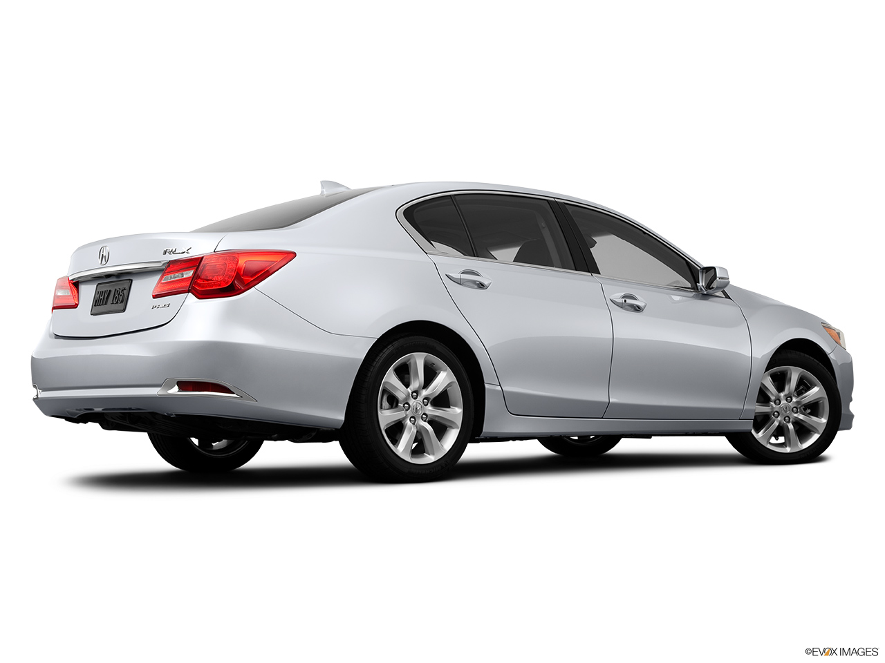 2014 Acura RLX Base Low/wide rear 5/8. 