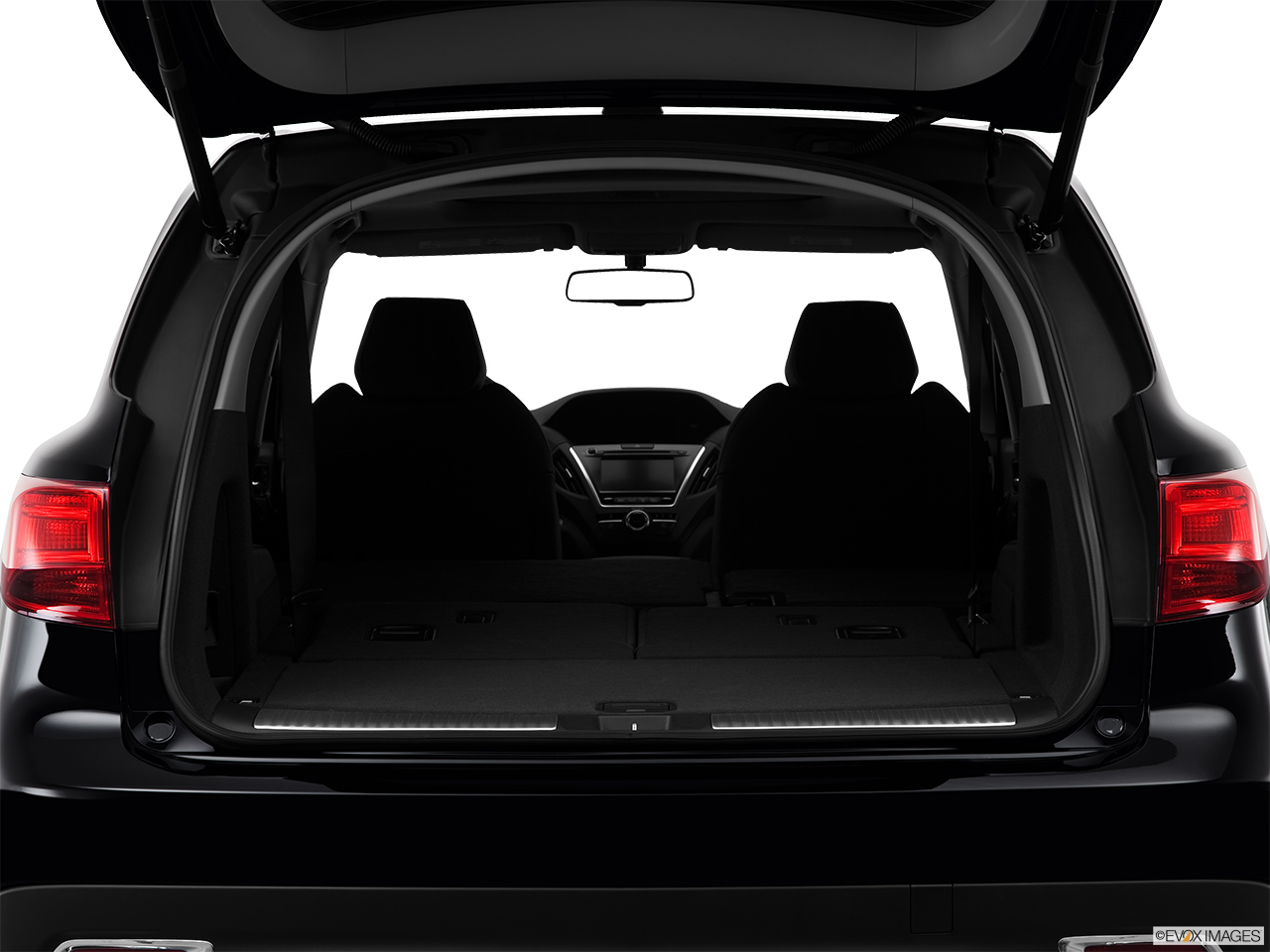 2014 Acura MDX Base Hatchback & SUV rear angle. 