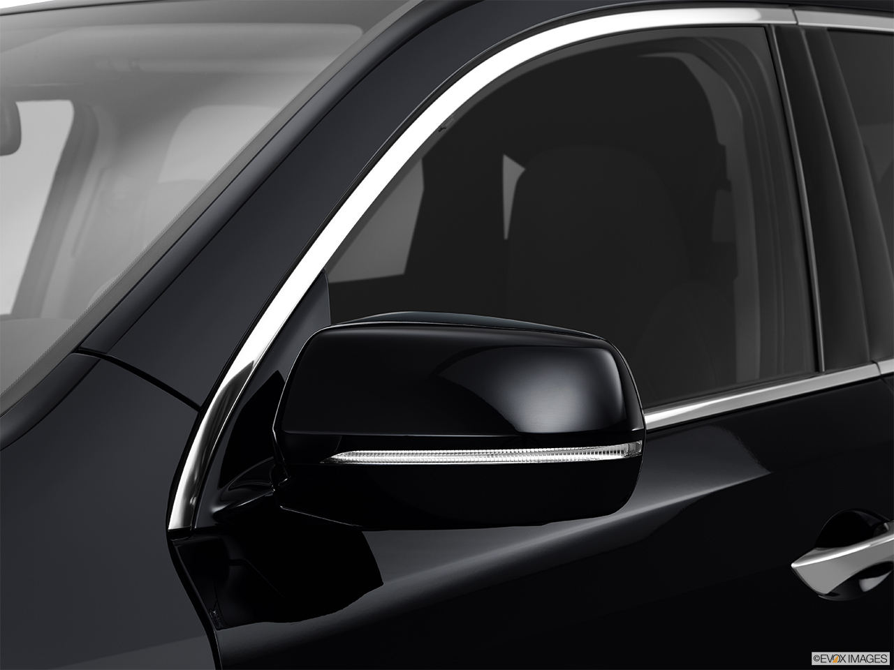 2014 Acura MDX Base Driver's side mirror, 3_4 rear 