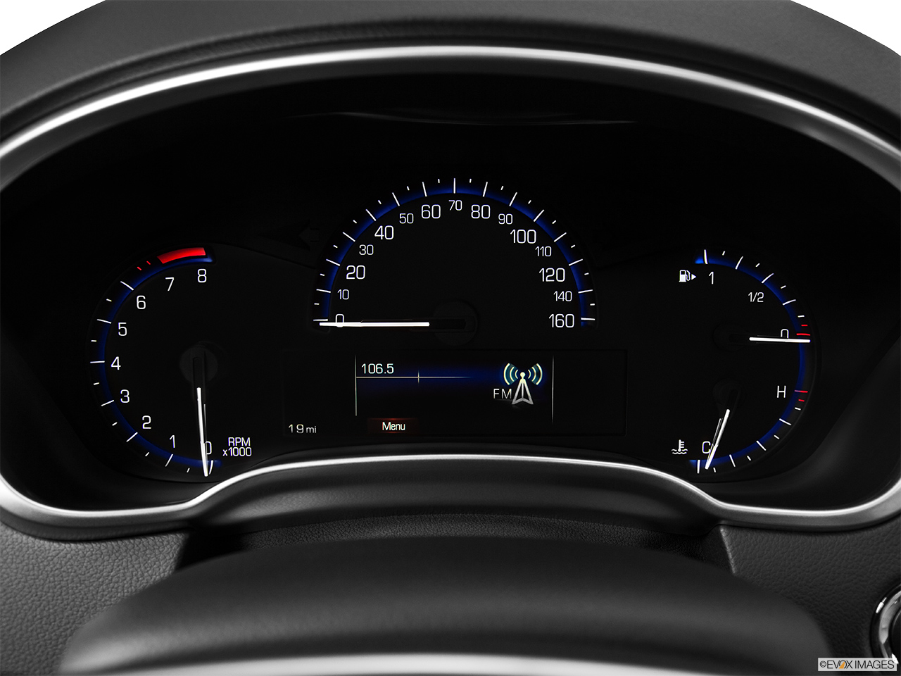 2014 Cadillac SRX Luxury Speedometer/tachometer. 