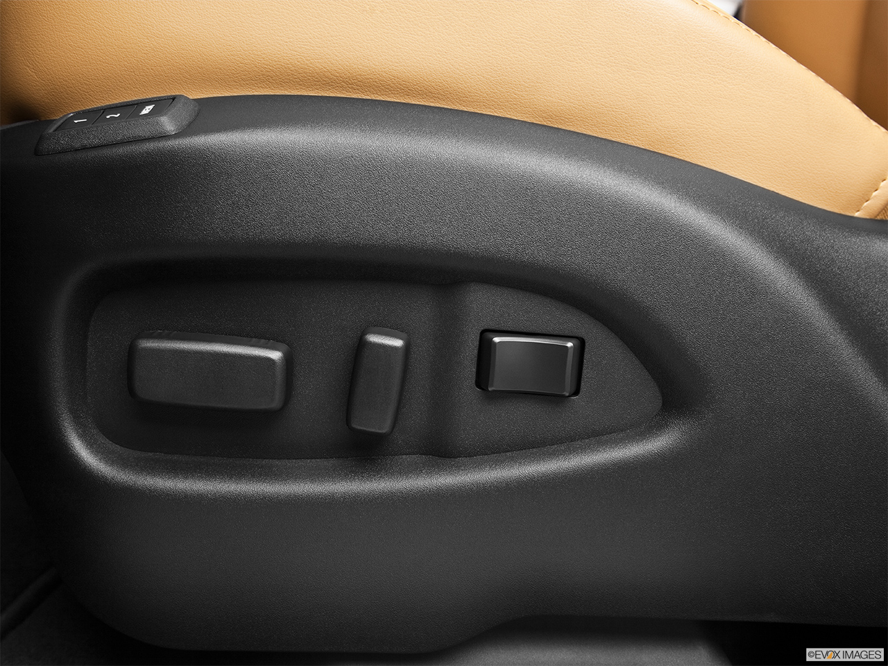 2014 Cadillac SRX Luxury Seat Adjustment Controllers. 